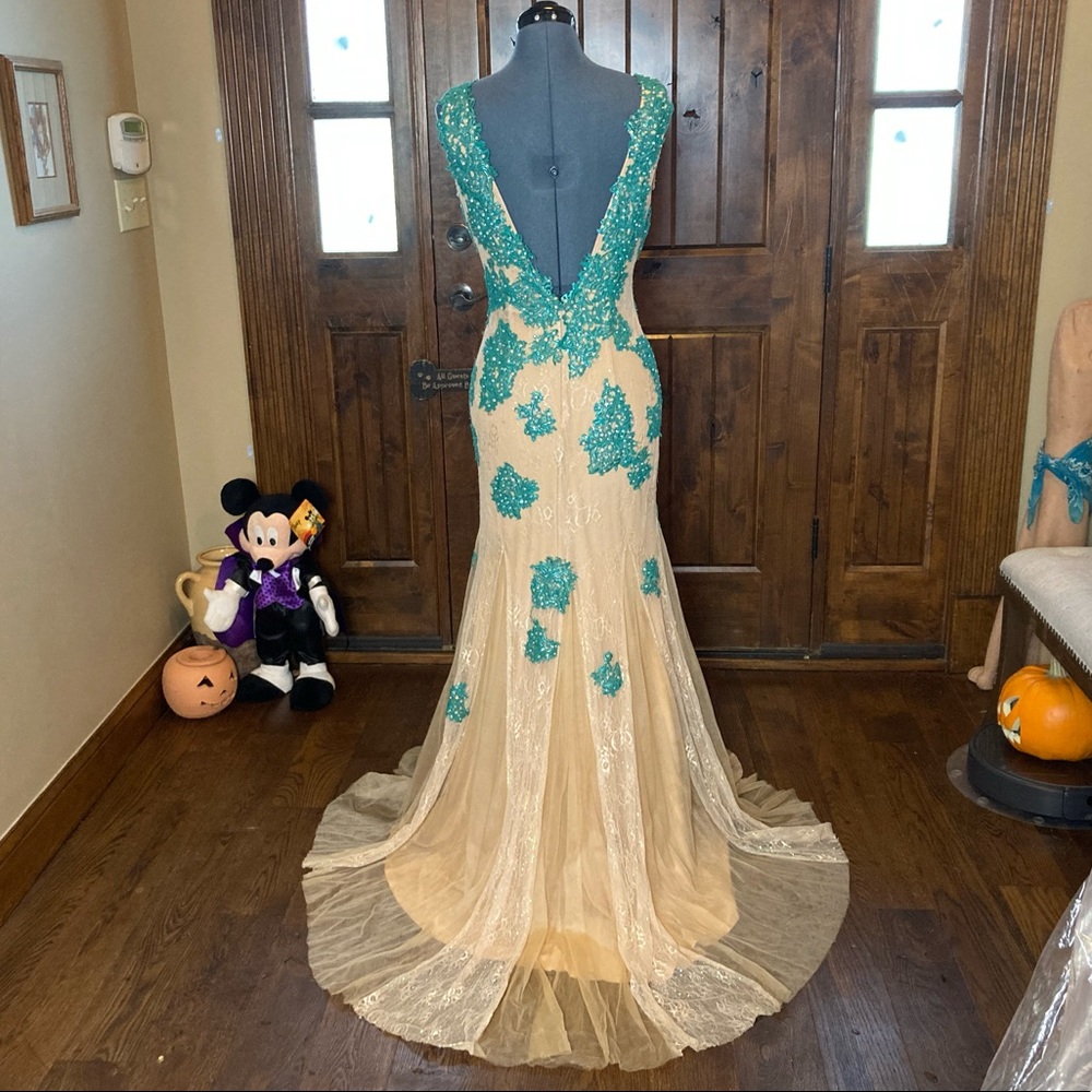 JOVANI Tan & Teal Lace Overlay Gown Size 4 #90164 - Picture 6 of 14